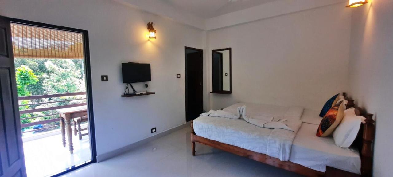Aditi Thekkady Exterior photo