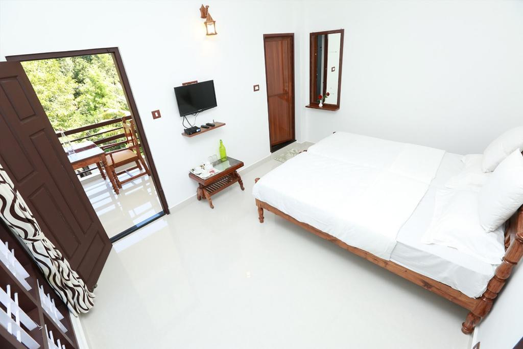 Aditi Thekkady Exterior photo